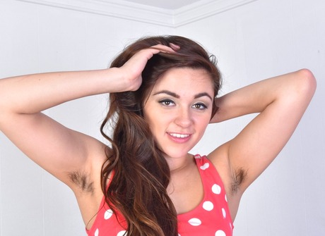 Gorgeous Zoey shares her hairy pits and unshaved honeypot