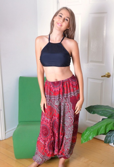 Juicy Aali licks her furry pits and shows her wet snatch