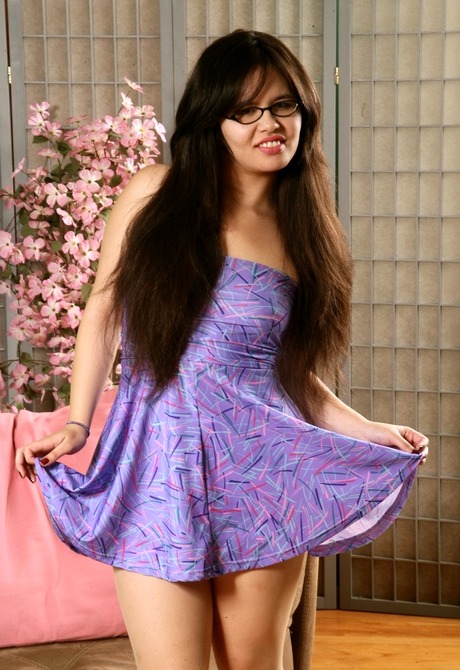 Chubby hairy asian amateur Ami spreading unshaven snatch - 2 of 16