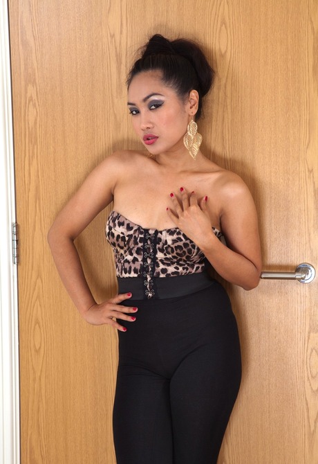 Amy Latina - 2 of 15