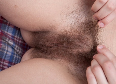 Hairy goddess Audrey spreads outdoors and exposes her muff - 10 of 16