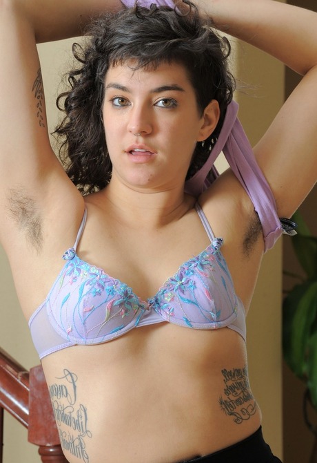 Bianca Stone - 2 of 15