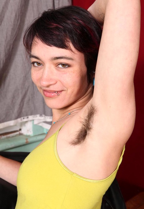 Flirty Chastity shows her sexy ass and spreads hairy crotch - 4 of 15