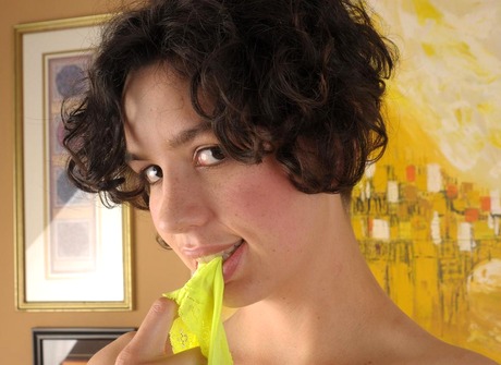 Daisy by R Field - 9 of 15