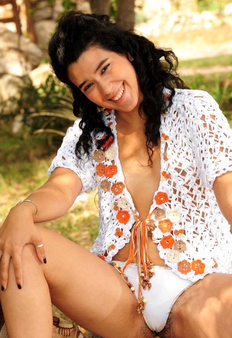 Faustina by WB Photo - 3 of 15