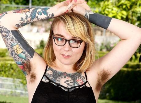 Fierce Felicia shares her furry pits and scary hairy crotch - 2 of 16