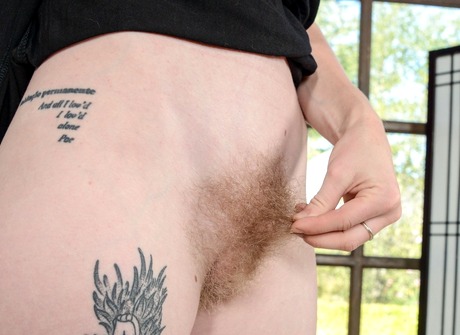 Pale skinny Ivy shares her tattooed body and fuzzy snatch - 5 of 16