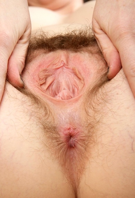 Jen by R Williams - 16 of 16