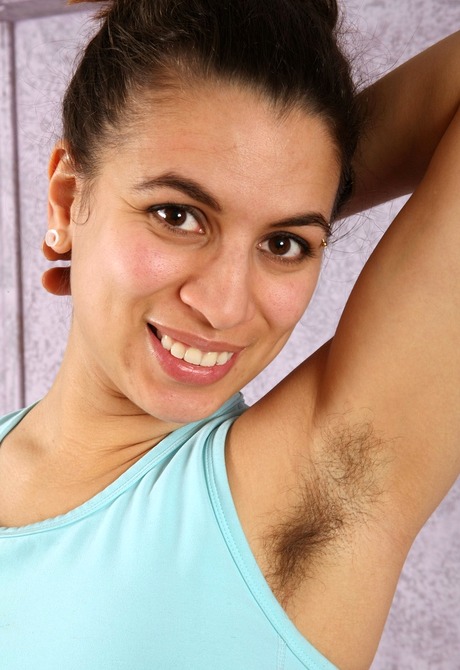 Exotic babe Kalei shares her sexy ass and spreads her bush - 3 of 16