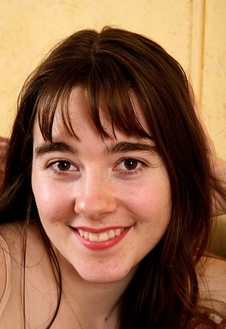 All natural Krissy strips down and spreads her fluffy muff