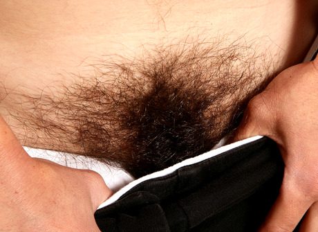 Hairy natural brunette Loretta spreading her furry snatch - 4 of 15