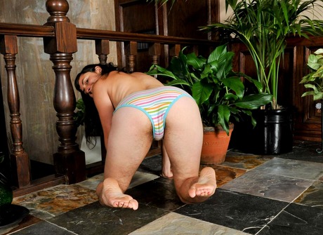 Monica by BMB/Wanton Photography - 7 of 15