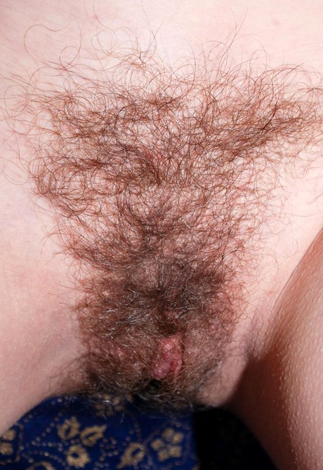 Naughty brunette Nixi teases and fingers her horny snatch - 13 of 15