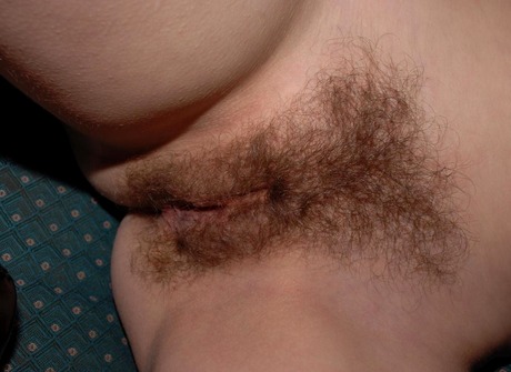 Natural brunette Nixi shows her furry pits and unshaved bush - 12 of 15