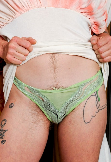 Sandy Bottoms - 2 of 15