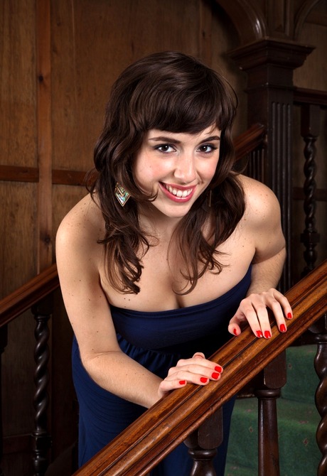 Simone by Sean R - 4 of 15