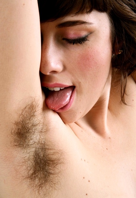 Simone by R Williams - 15 of 16