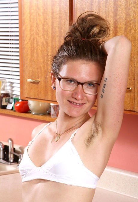 Nerdy babe Skyler shows her sexy thick snatch in the kitchen - 4 of 16