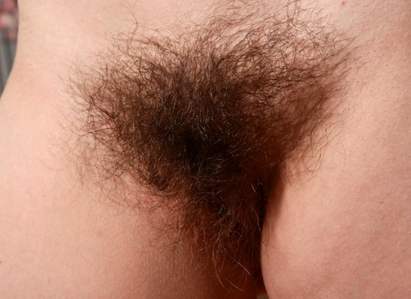 Pretty Sofia strips and teases with her fluffy muff in heels - 11 of 16