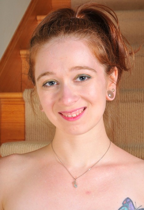 Tracy pulls off her panties to share her hairy ass and pussy - 15 of 16