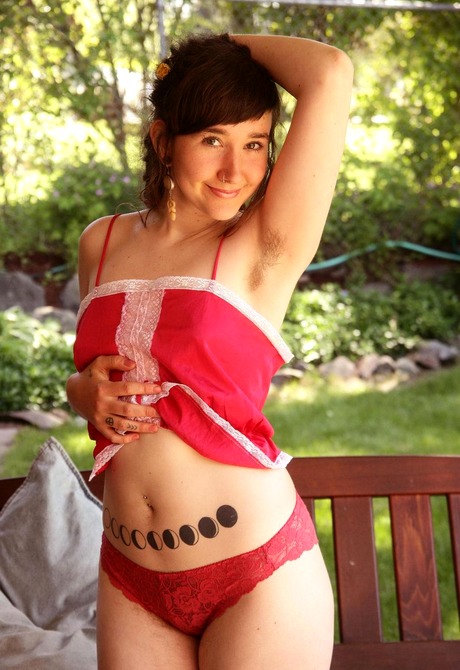 Urtica by R Williams - 8 of 15