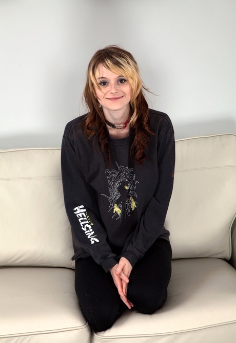 Sweet Violet lets you see her unshaved pits and full snatch