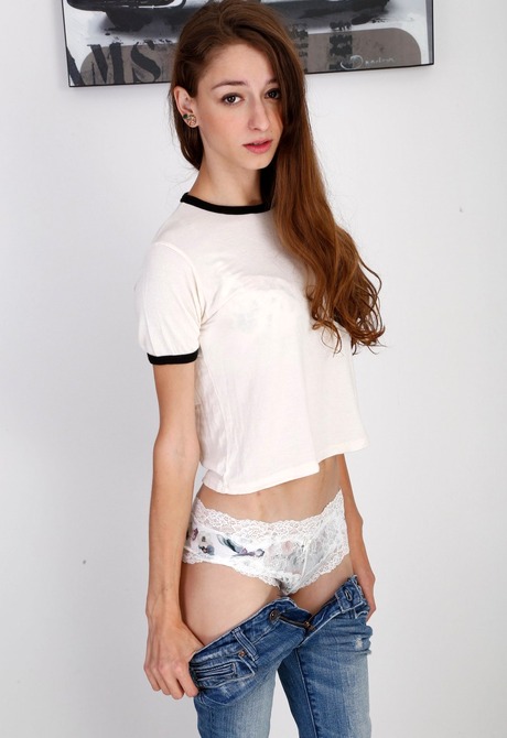 Gorgeous Willow shows off her perfect body and furry bush - 3 of 16