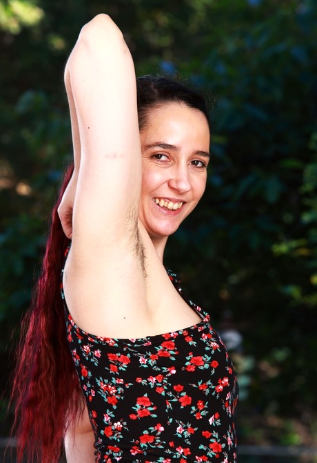 Happy natural amateur getting undressed and sharing hairy pussy - 3 of 16