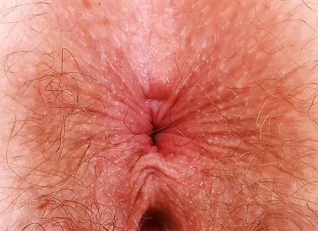 Tattooed hairy mature amateur Apricot Pitts pissing on the floor - 16 of 16